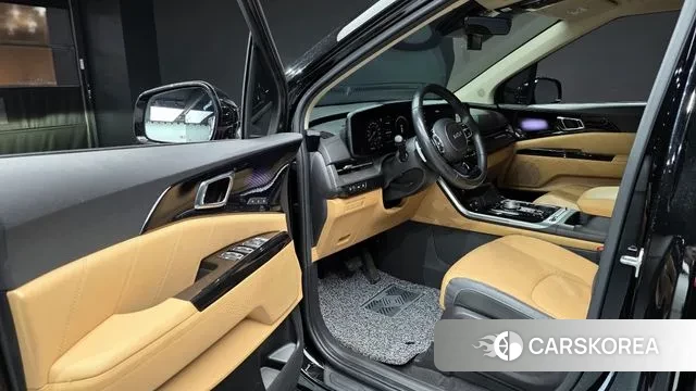 Kia Carnival 4th generation 2023 Черный из Кореи, фото 2