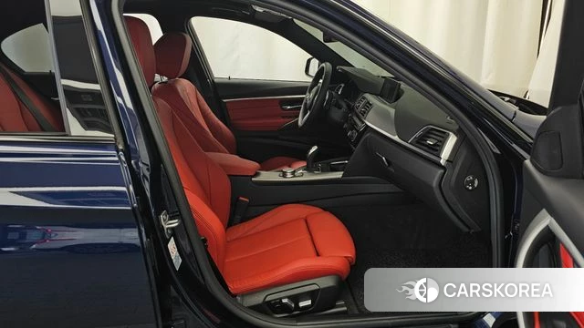 BMW 3 Series (F30) 2018 Синий из Кореи, фото 2