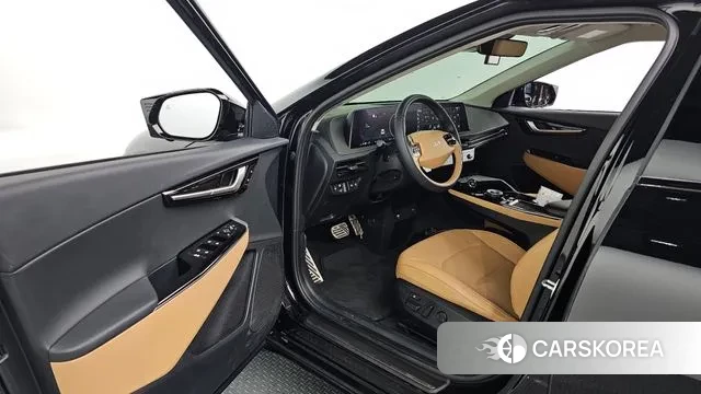 Kia EV6 2022 Черный из Кореи, фото 2