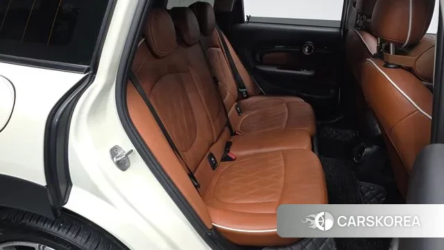 Mini Cooper S Clubman 2021 Жемчужный цвет из Кореи, фото 2