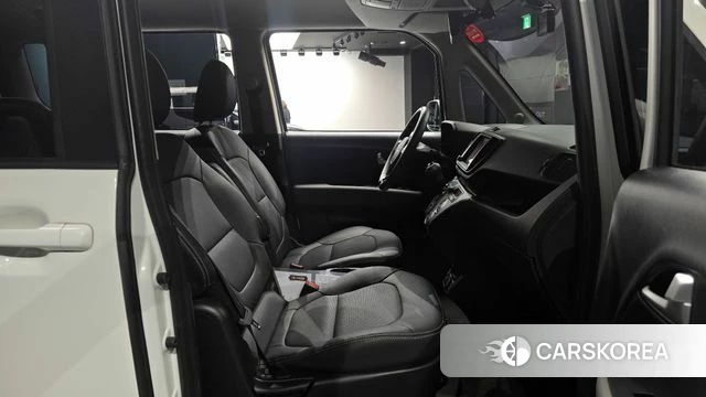 Kia The New Kia Ray 2023 Белый из Кореи, фото 2