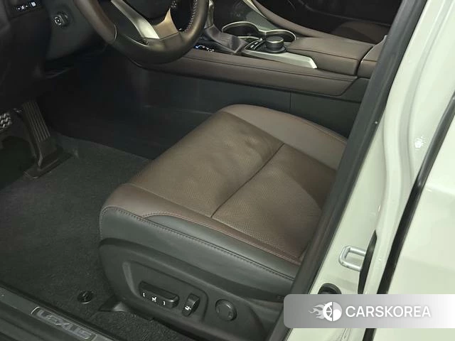 Lexus RX 2018 Белый из Китая, фото 2
