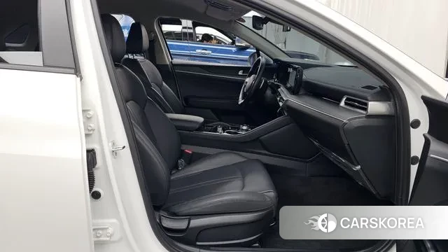 Kia K5 3rd generation 2021 Белый из Кореи, фото 2