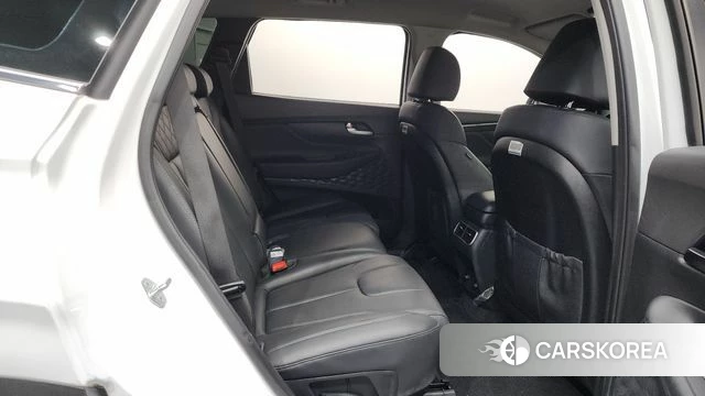 Hyundai The New Santa Fe 2023 Белый из Кореи, фото 2