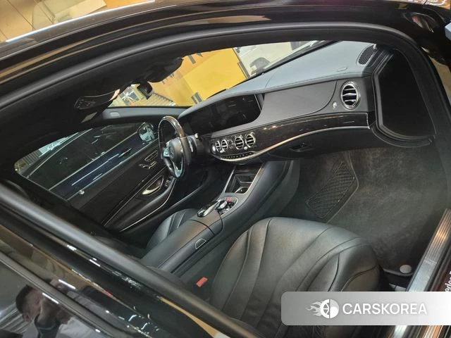 Mercedes-Benz S-Class W222 2019 Черный из Кореи, фото 2