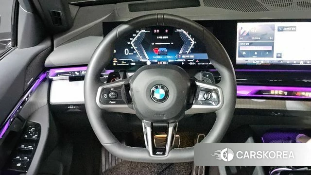 BMW 5 Series (G60) 2025 Синий из Кореи, фото 2