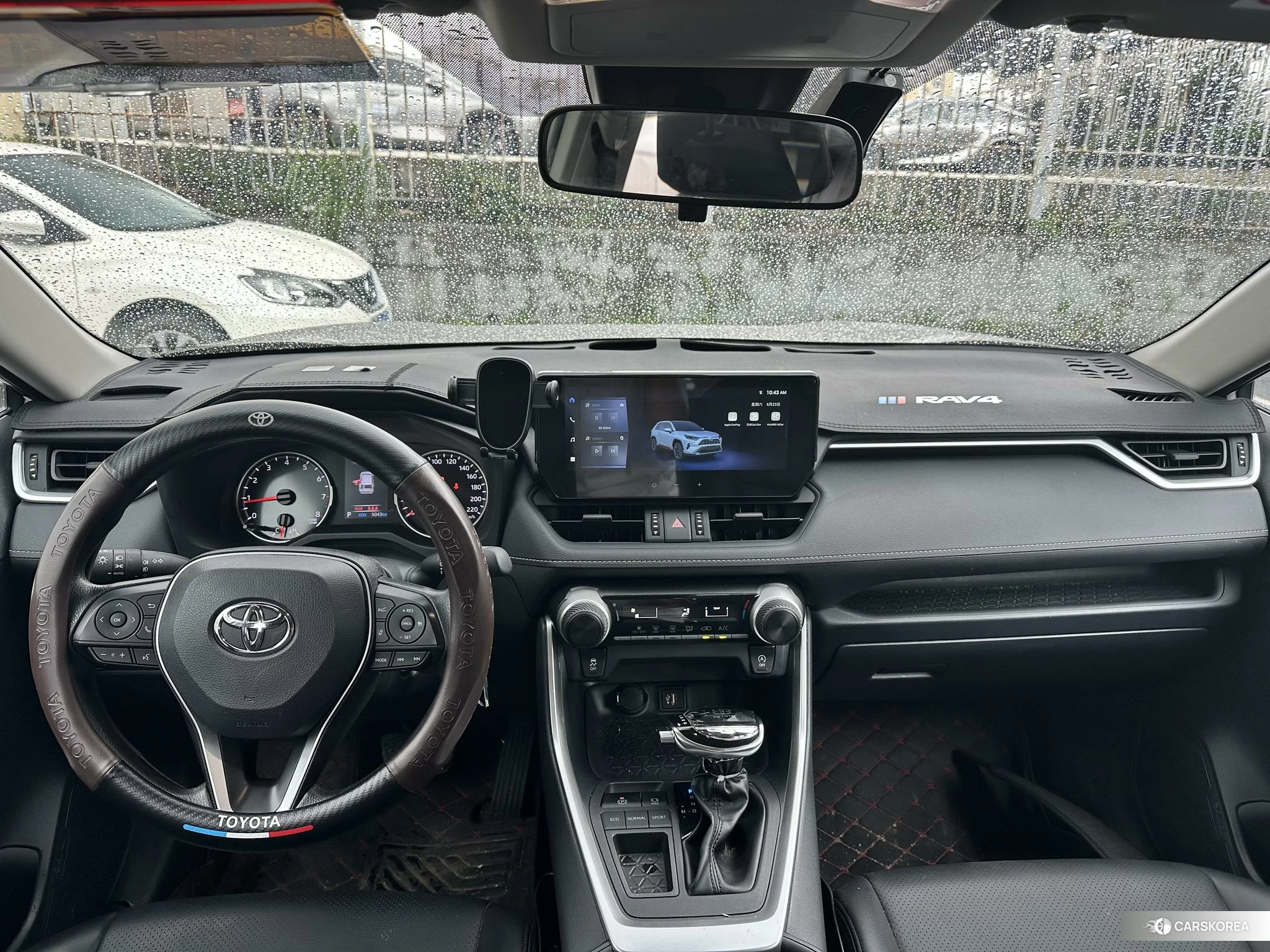 Toyota RAV4 Rongfang 2023 Серебристо-серый из Китая, фото 2