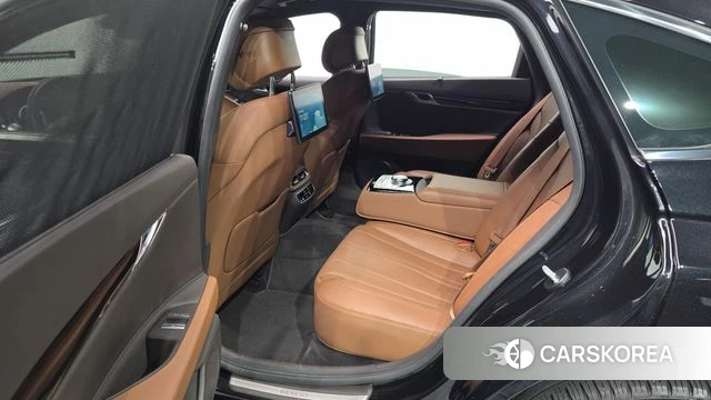Genesis G80 (RG3) 2023 Черный из Кореи, фото 2