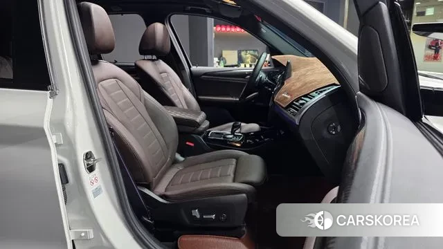 BMW X3 (G01) 2023 Белый из Кореи, фото 2