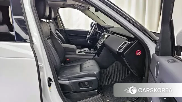 Land Rover Discovery 5 2019 Белый из Кореи, фото 2