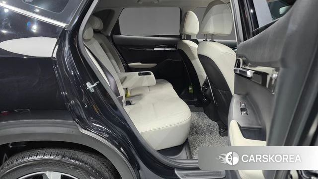 Kia Seltos 2022 Черный из Кореи, фото 2