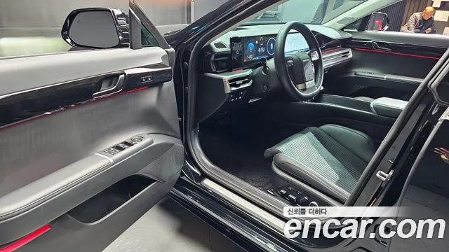 Hyundai Grandeur Hybrid (GN7) 2023 Черный из Кореи, фото 2