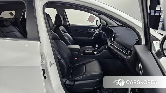 Kia Sportage 5th Generation 2022 Белый из Кореи, фото 2