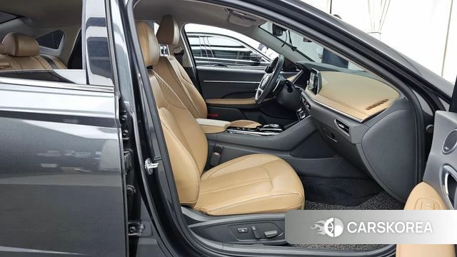Hyundai Sonata (DN8) 2020 Серый из Кореи, фото 2