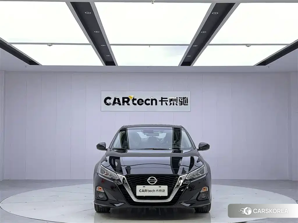 Nissan Altima 2026 Черный из Китая, фото 2