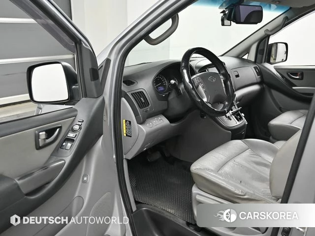 Hyundai The New Grand Starex 2018 Серебряный из Кореи, фото 2