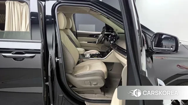 Kia Carnival 4th generation 2021 Черный из Кореи, фото 2