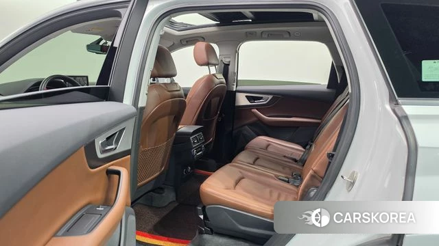 Audi Q7 (4M) 2019 Белый из Кореи, фото 2