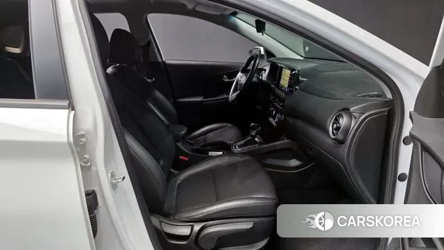 Hyundai The New Kona 2021 Белый из Кореи, фото 2