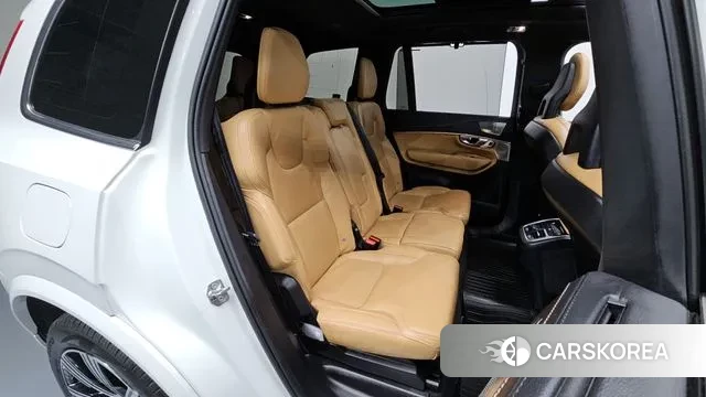 Volvo XC90 second Generation 2021 Белый из Кореи, фото 2