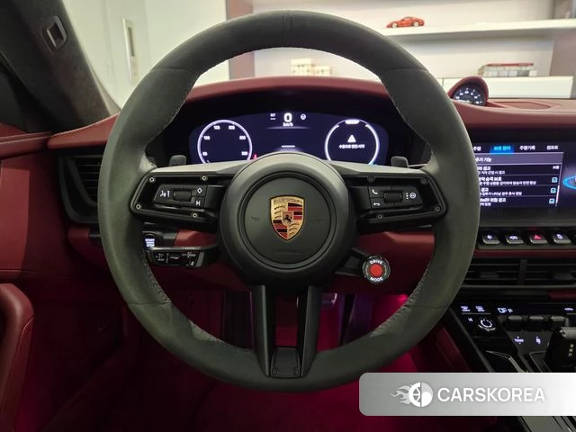 Porsche 911(992) 2025 Серый из Кореи, фото 2