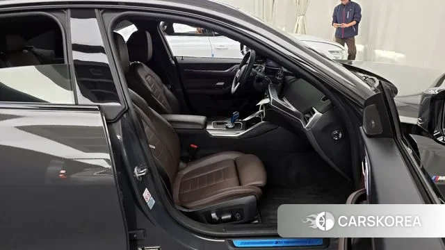 BMW i4 2022 Серый из Кореи, фото 2