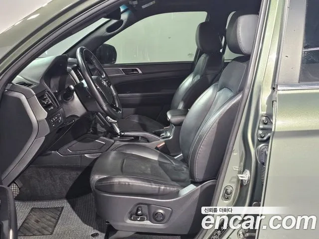 Ssangyong The New Rexton Sports Cannes 2022 Темно-зеленый из Кореи, фото 2