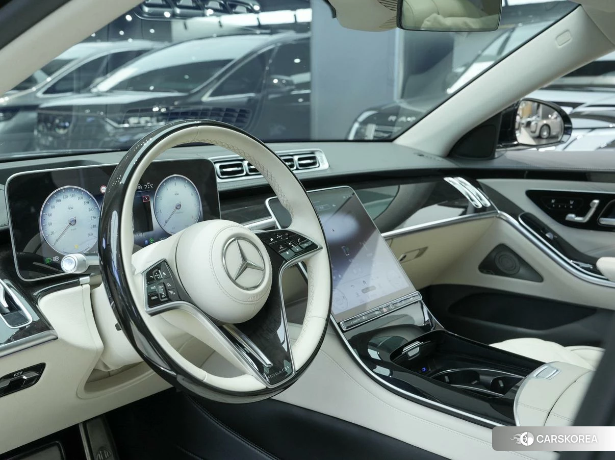 Mercedes-Benz Maybach S-class 2022 Черный из Китая, фото 2