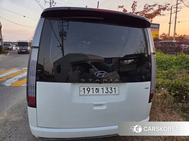 Hyundai Staria 2021 Белый из Кореи, фото 2