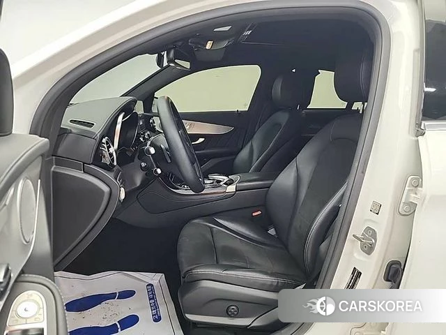 Mercedes-Benz GLC-Class X253 2019 Белый из Кореи, фото 2