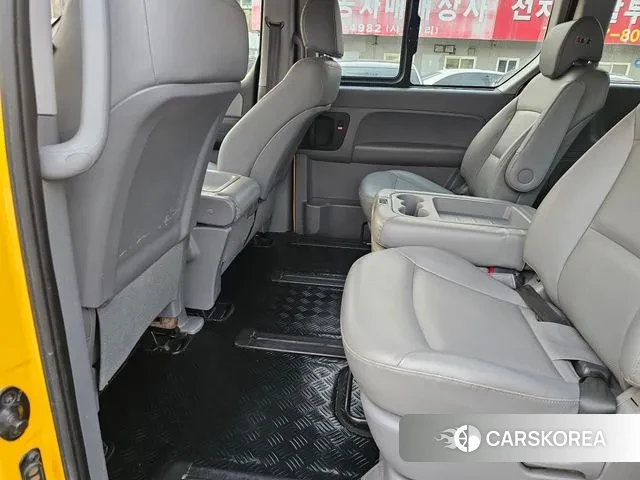 Hyundai The New Grand Starex 2018 Желтый из Кореи, фото 2