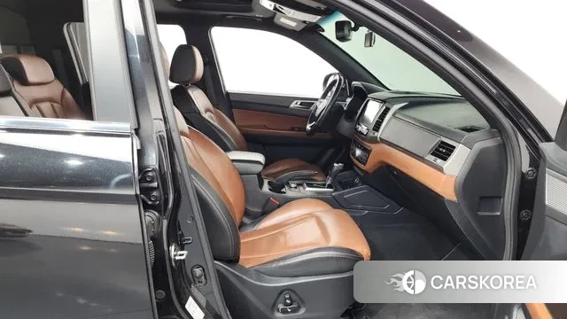Ssangyong Rexton Sports 2018 Черный из Кореи, фото 2