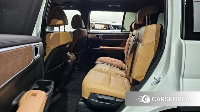 Hyundai Santa Fe (MX5) 2026 Белый из Кореи, фото 2