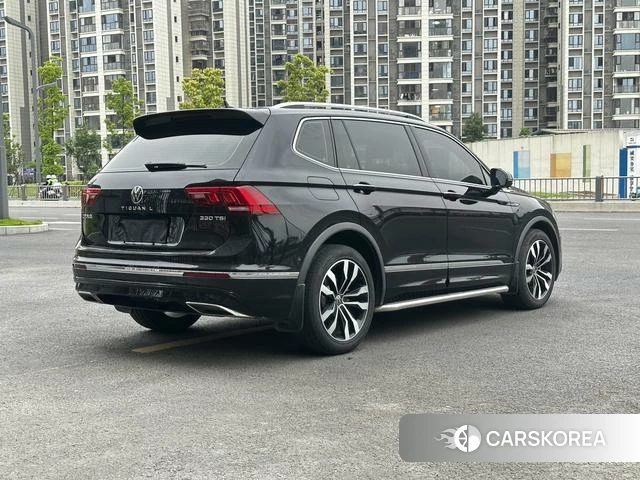 Volkswagen Tiguan L 2021 Черный из Китая, фото 2