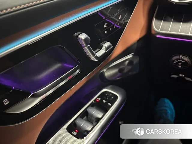 Mercedes-Benz GLC-Class X254 2025 Серебряный из Кореи, фото 2