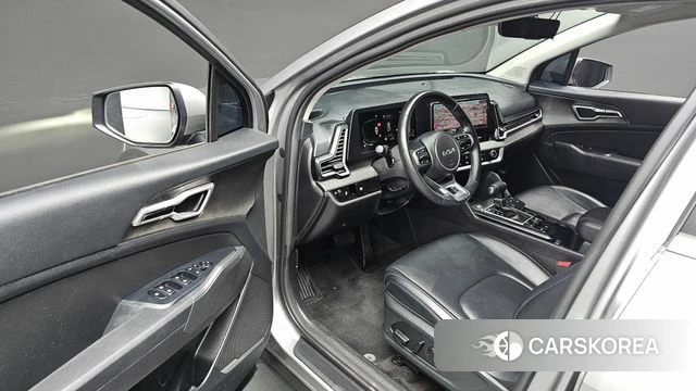 Kia Sportage 5th Generation 2022 Серебряный из Кореи, фото 2