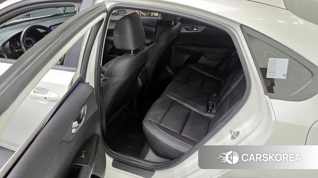 Kia Come New K3 2021 Белый из Кореи, фото 2