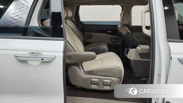 Kia Carnival 4th generation 2020 Белый из Кореи, фото 2