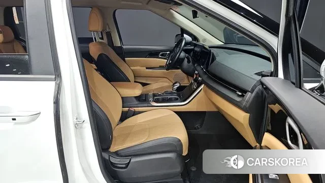 Kia Carnival 4th generation 2021 Белый из Кореи, фото 2
