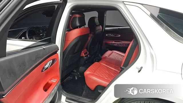 Genesis GV70 2021 Белый из Кореи, фото 2