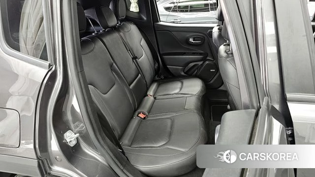 Jeep Renegade 2021 Серый из Кореи, фото 2