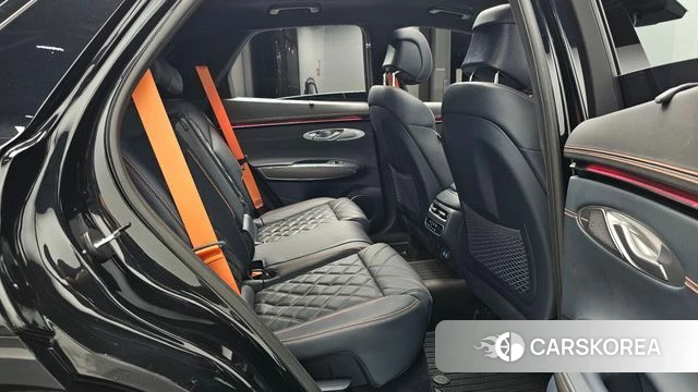 Genesis GV70 2024 Черный из Кореи, фото 2