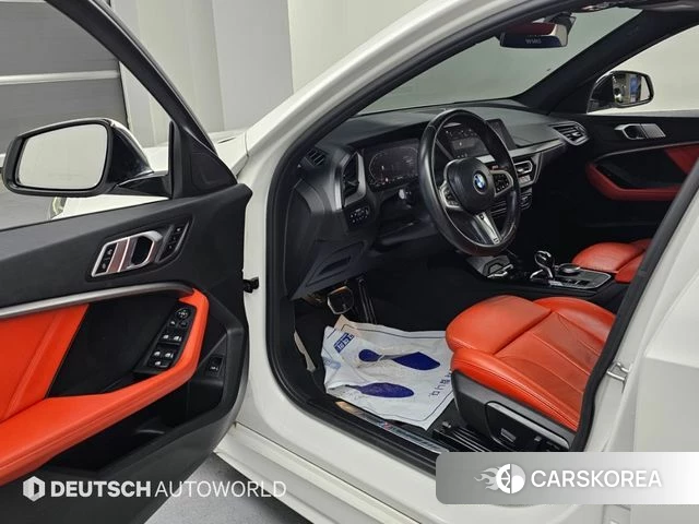 BMW 1 Series (F40) 2022 Белый из Кореи, фото 2