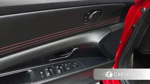 Hyundai Avante (CN7) 2022 Красный из Кореи, фото 2