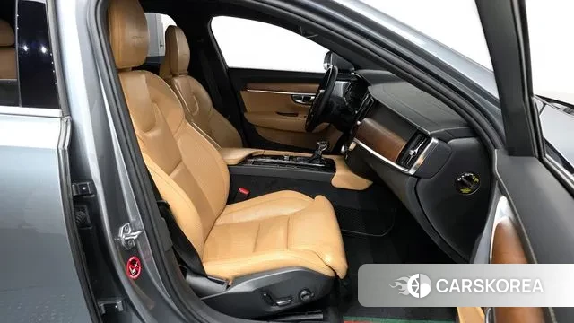 Volvo S90 2019 Серый из Кореи, фото 2