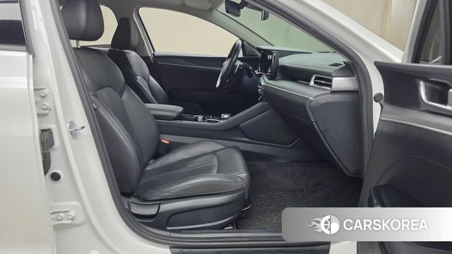 Kia K5 3rd generation 2023 Белый из Кореи, фото 2