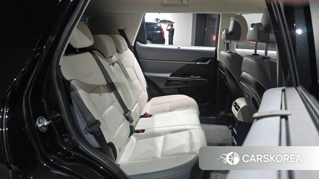 Ssangyong Torres EVX 2024 Черный из Кореи, фото 2