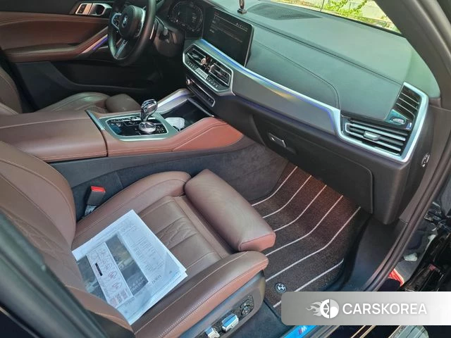 BMW X6 (G06) 2022 Черный из Кореи, фото 2