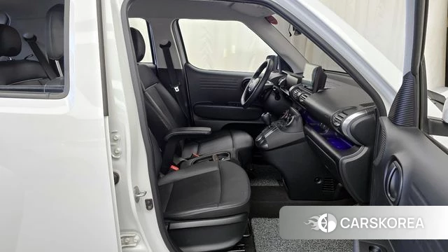 Hyundai Casper 2022 Белый из Кореи, фото 2