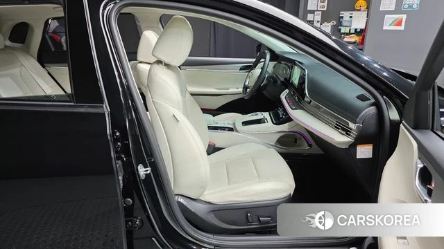 Hyundai The New Grandeur IG Hybrid 2022 Черный из Кореи, фото 2